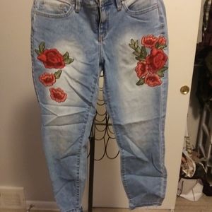 Rose embroidered jeans
